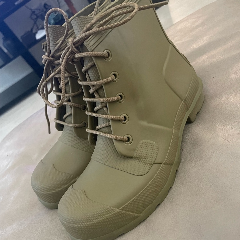 Hunter rain boots